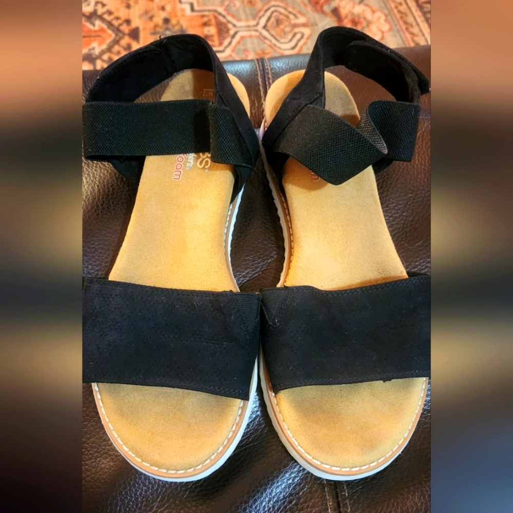 Bob's by Skechers